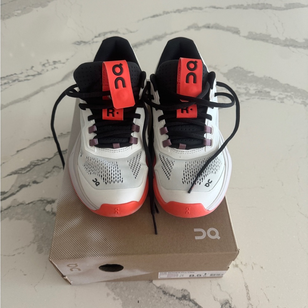 ON The Roger Pro Clay Tennis Shoe